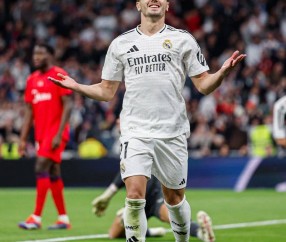 宝威体育官网-欧洲足坛：甘冈客场逆袭，多点开花取胜